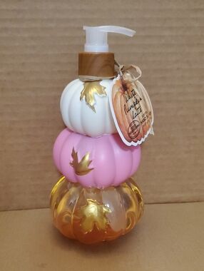 Simple Pleasures White Pumpkin Latte Hand Soap